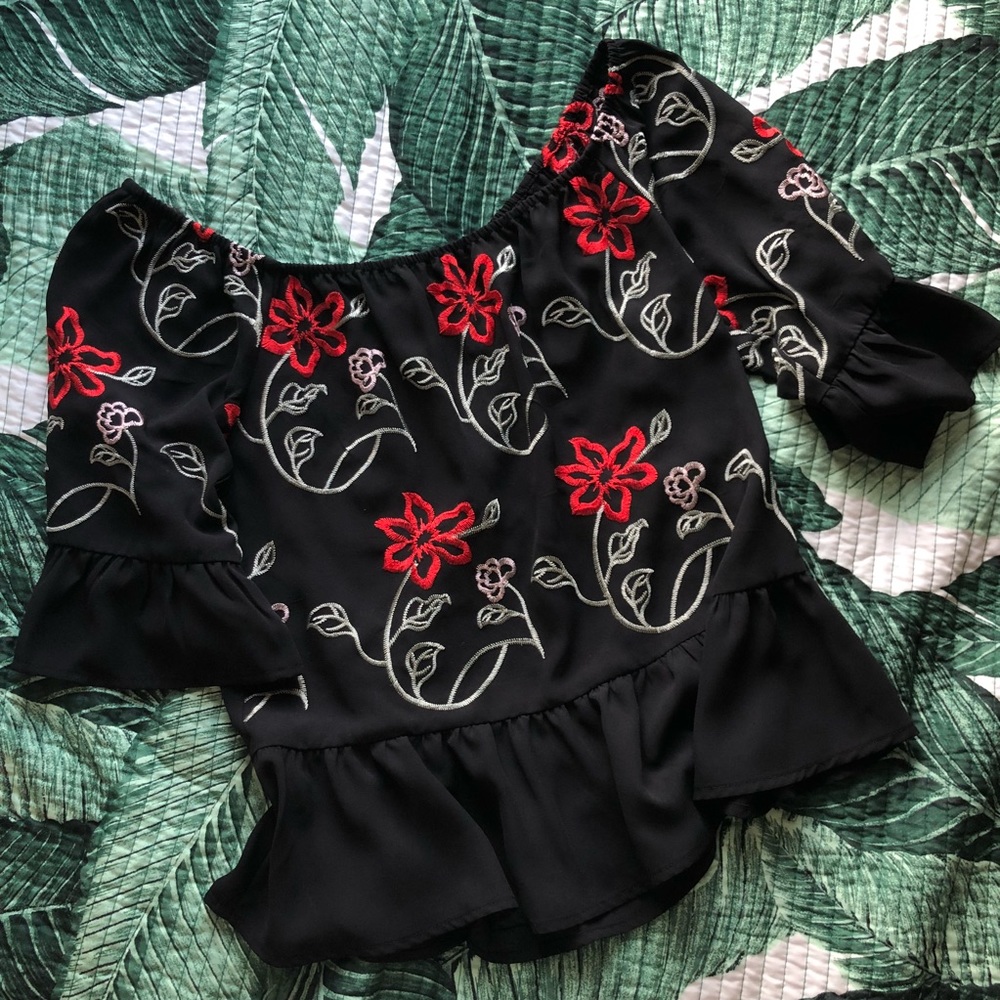 off the shoulder blacktop
